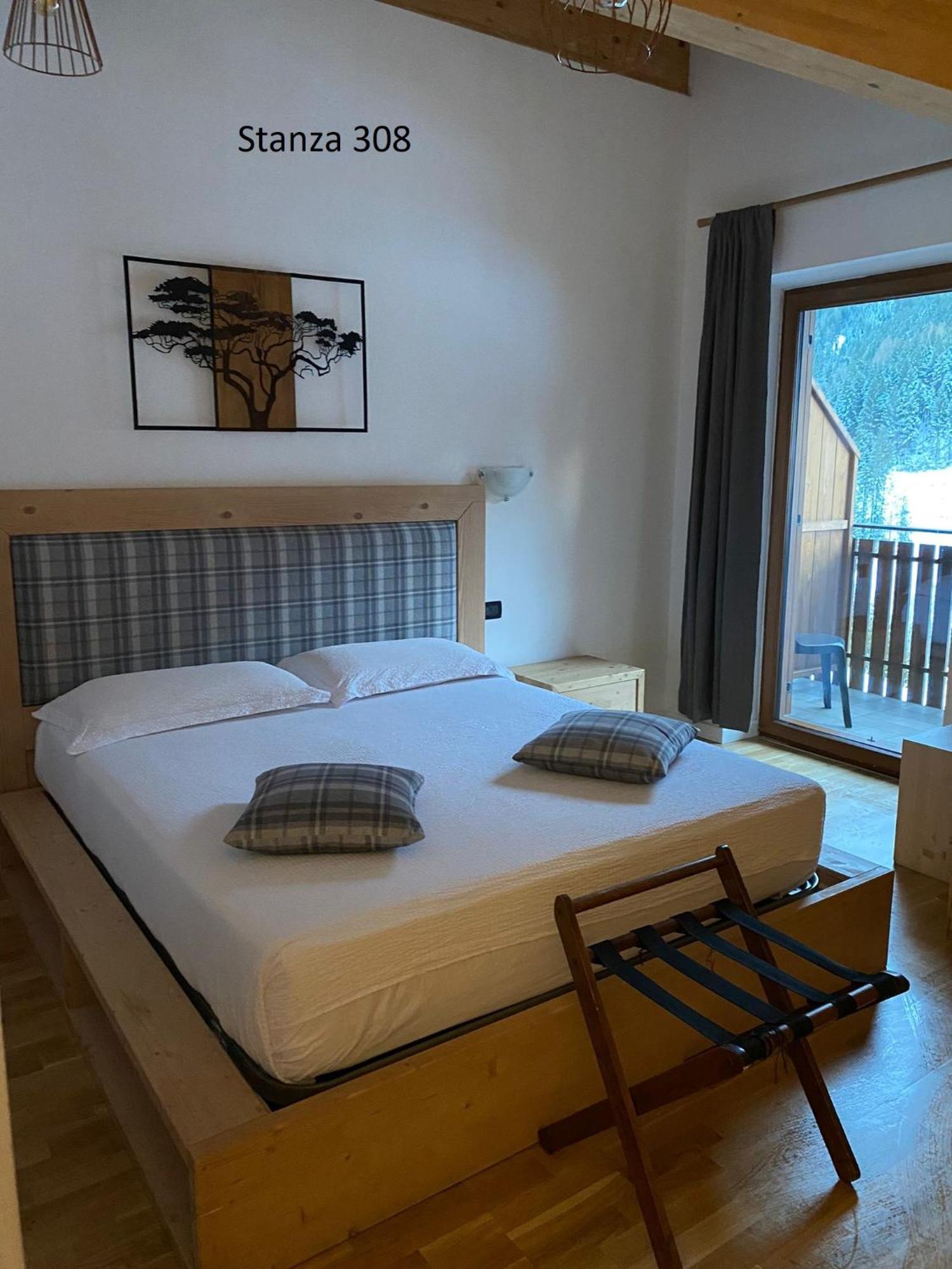 Hotel Pizboe Mazzin Bagian luar foto