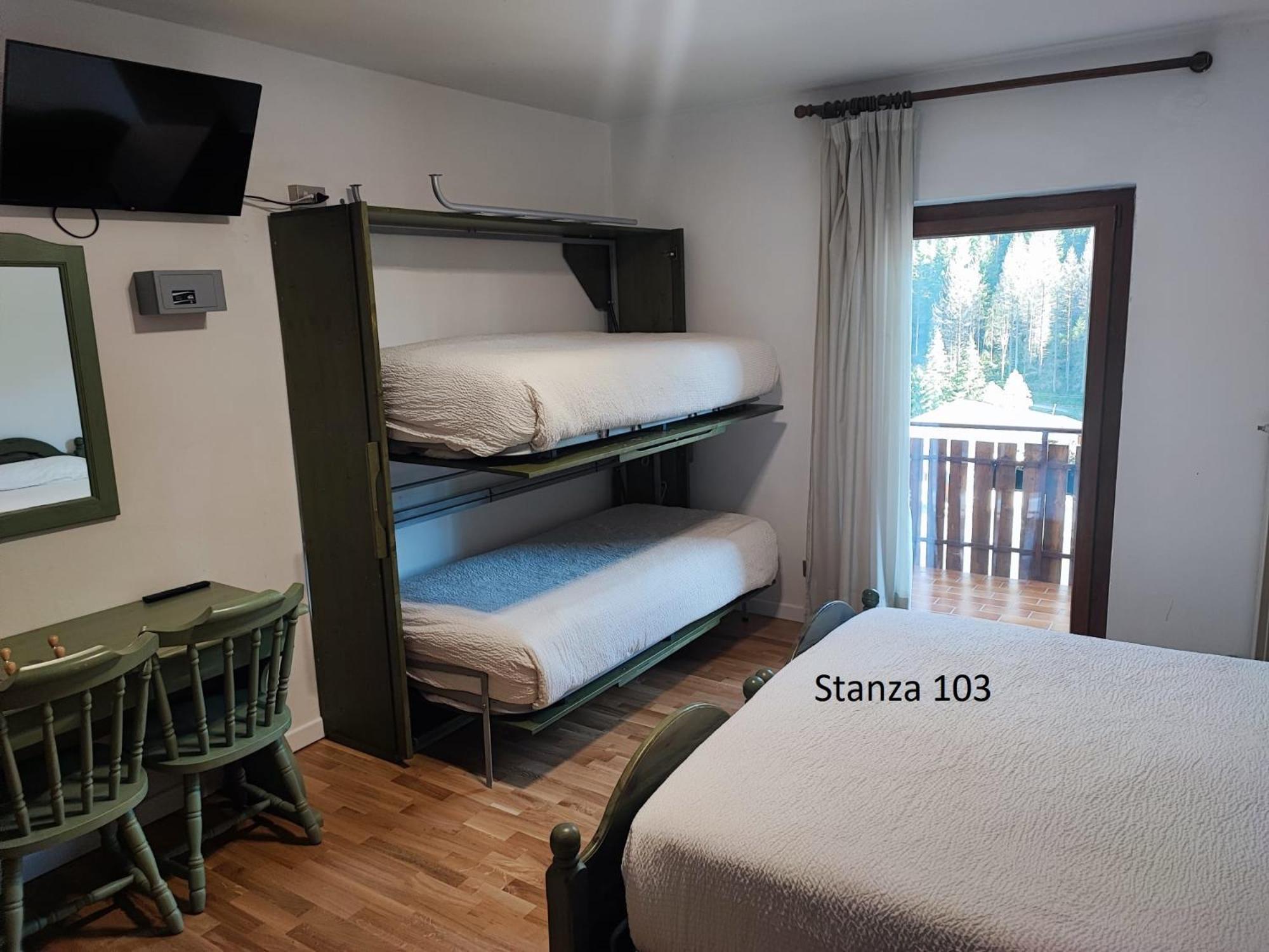 Hotel Pizboe Mazzin Bagian luar foto