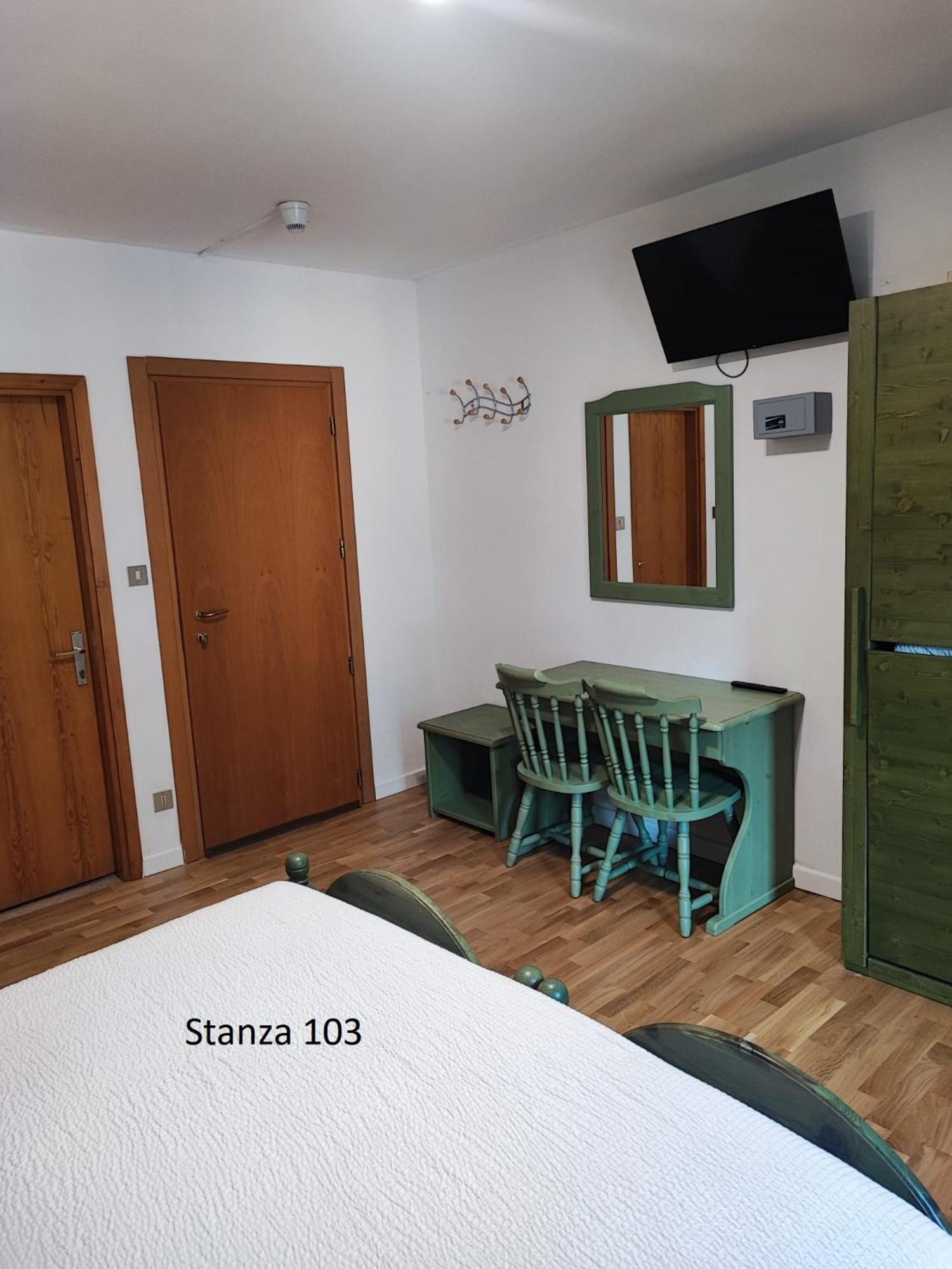 Hotel Pizboe Mazzin Bagian luar foto